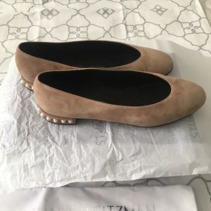 Stuart Weitzman pearl suede beige/tan flats